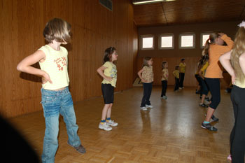 nochmals Kindergruppe Tanzen
